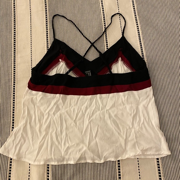 F21 // Cropped  Colorblock Tank - Picture 2 of 6